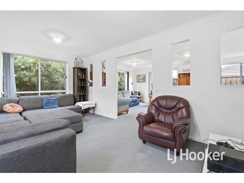 20 Kimberley Grove, Pakenham VIC 3810