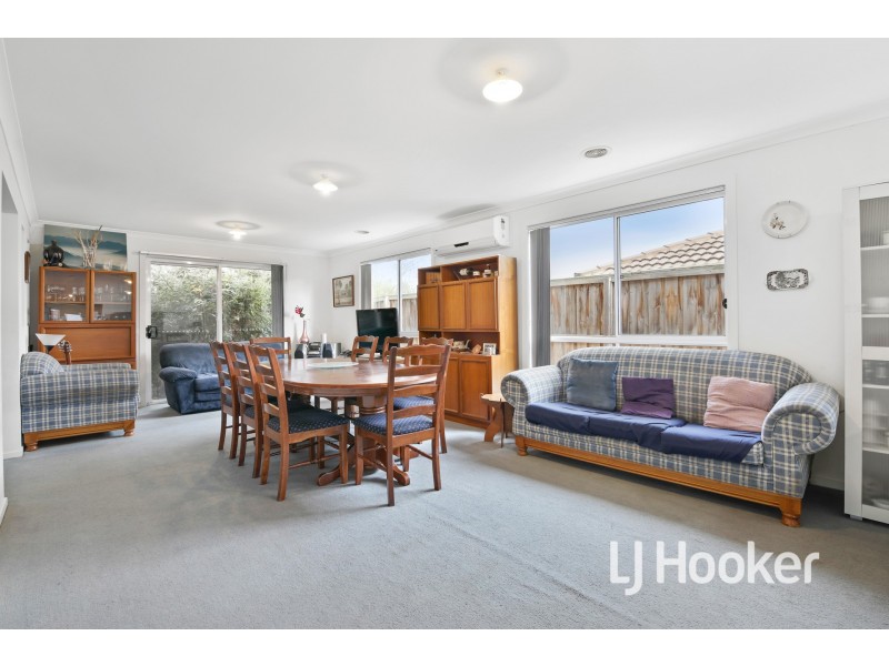 20 Kimberley Grove, Pakenham VIC 3810
