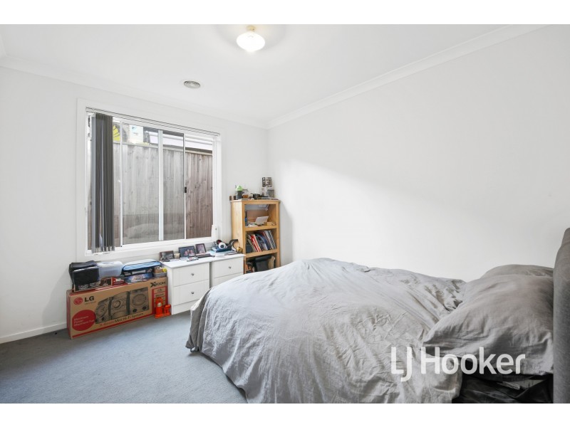 20 Kimberley Grove, Pakenham VIC 3810