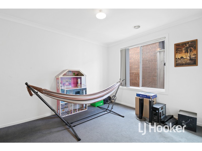 20 Kimberley Grove, Pakenham VIC 3810
