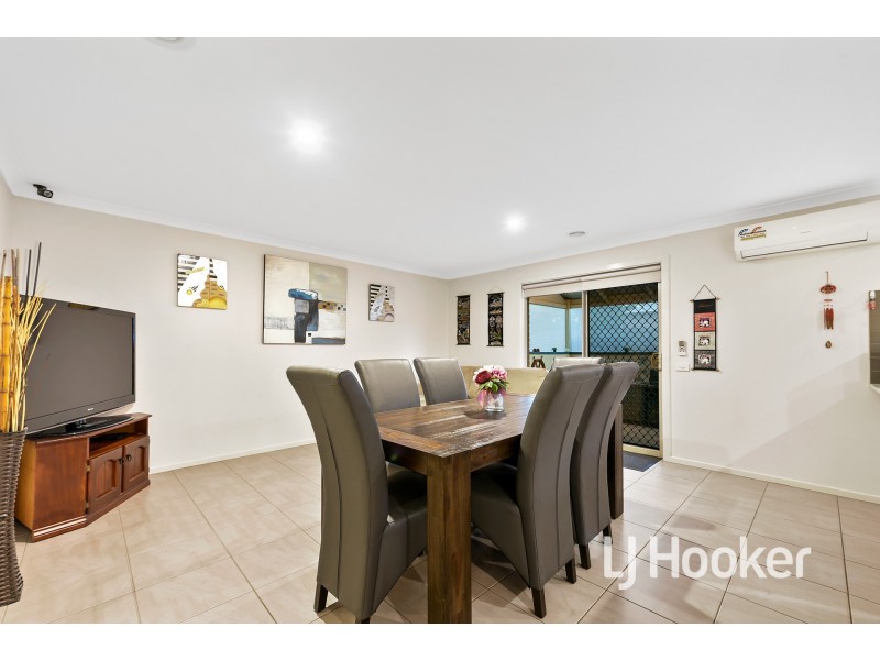 59 Pepper Crescent, Drouin VIC 3818