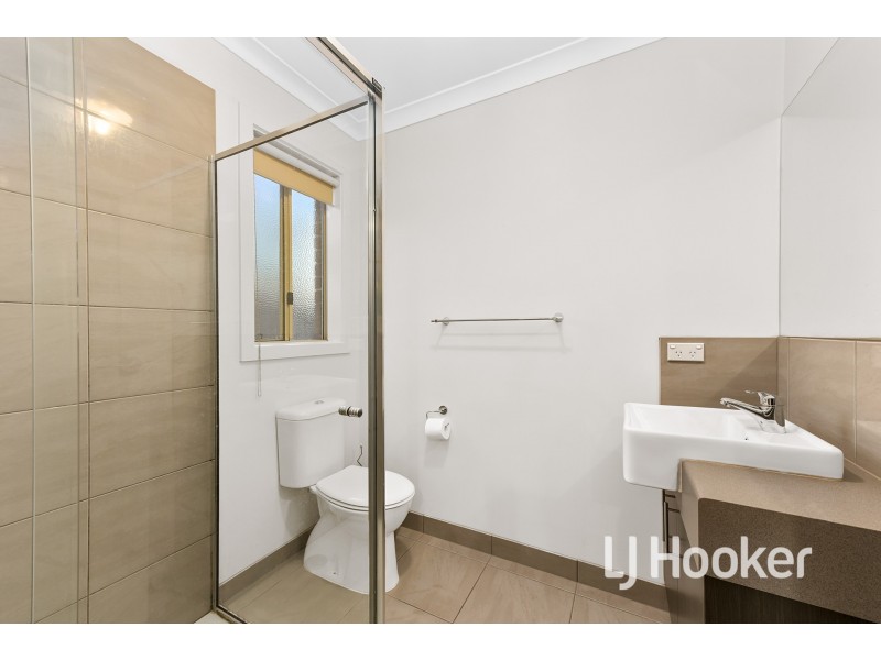 59 Pepper Crescent, Drouin VIC 3818