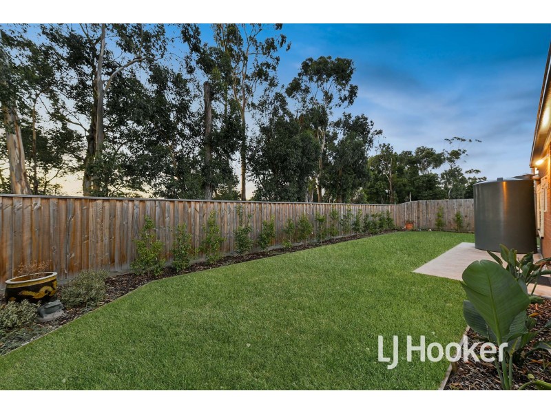 59 Pepper Crescent, Drouin VIC 3818