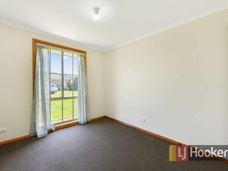 9 Naples Way, Pakenham VIC 3810