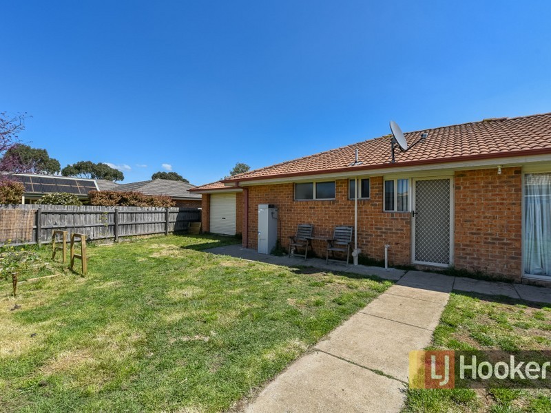 9 Naples Way, Pakenham VIC 3810