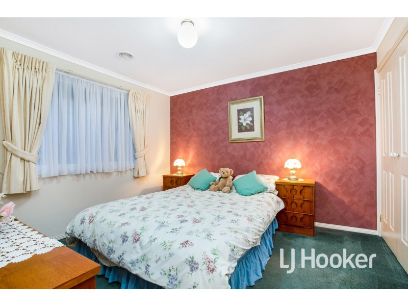 8 Mason Mews, Pakenham VIC 3810