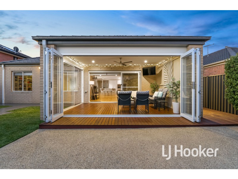 7 Sarton Link, Pakenham VIC 3810