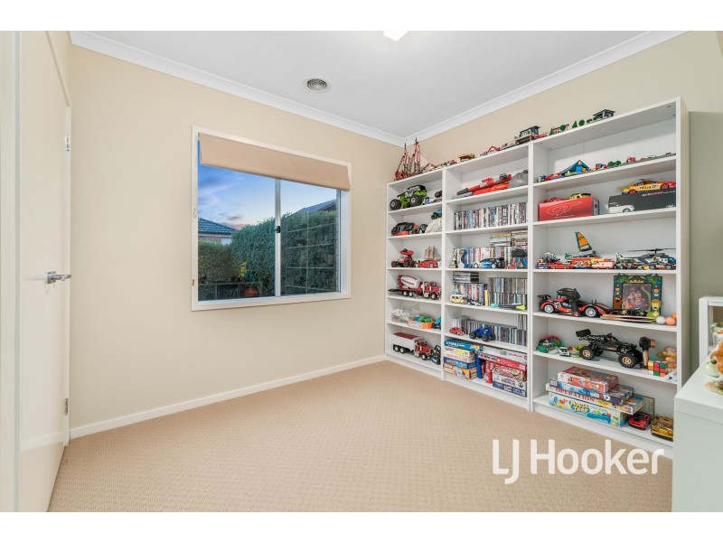 7 Sarton Link, Pakenham VIC 3810