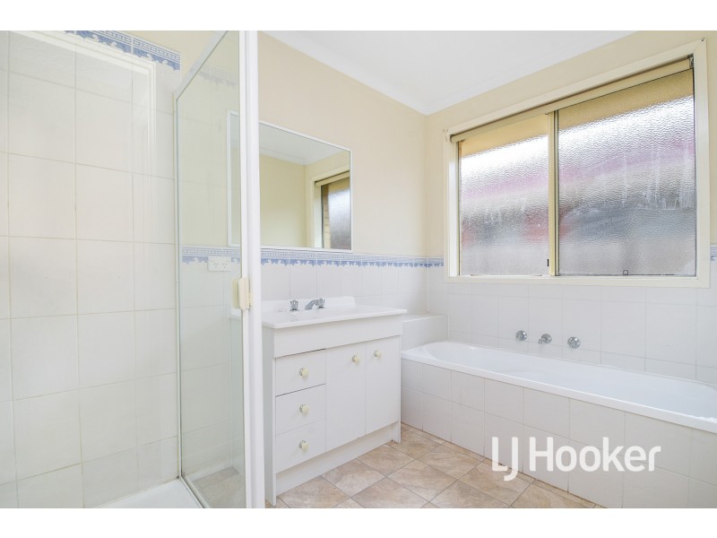 3 Manning Court, Pakenham VIC 3810