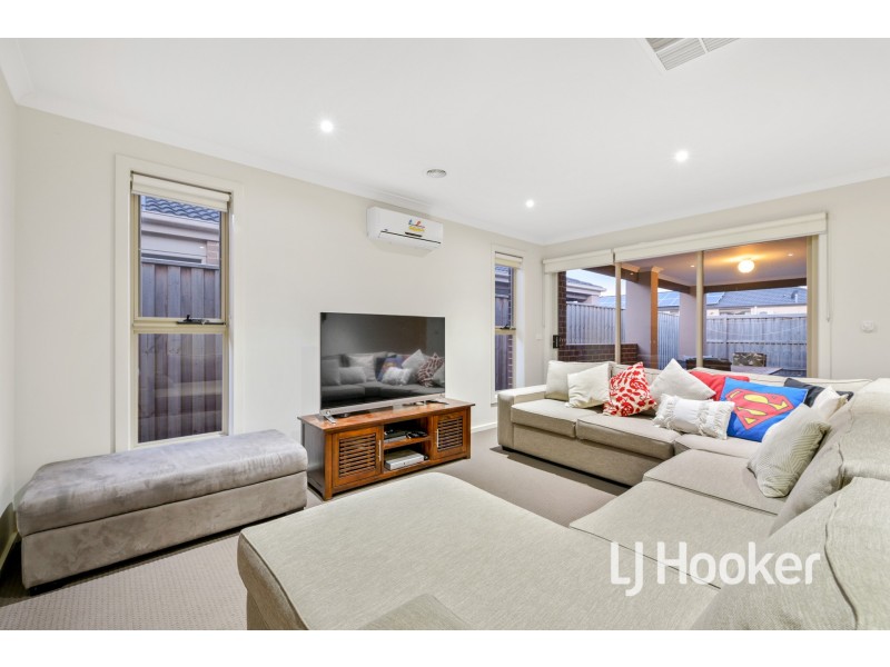 7 Fantail Lane, Pakenham VIC 3810