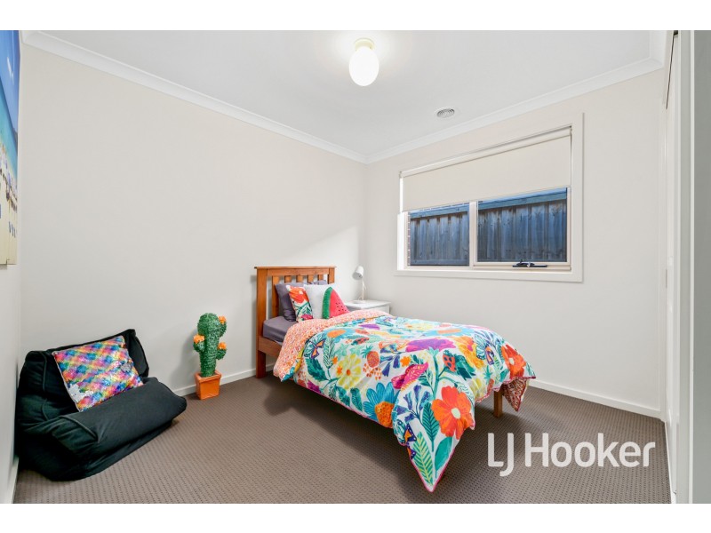 7 Fantail Lane, Pakenham VIC 3810