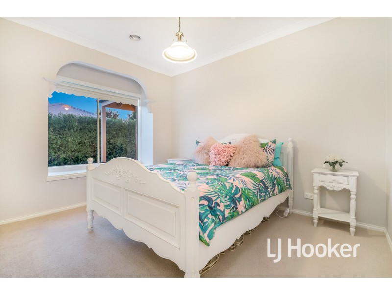 7 Wills Avenue, Pakenham VIC 3810