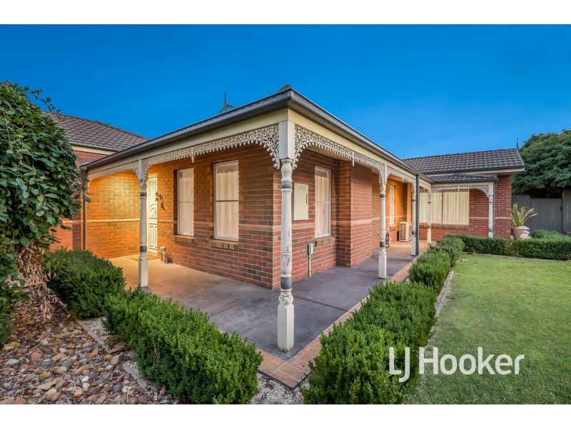 7 Wills Avenue, Pakenham VIC 3810