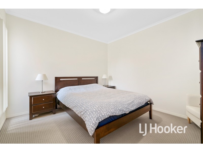 3/103 Army Road, Pakenham VIC 3810