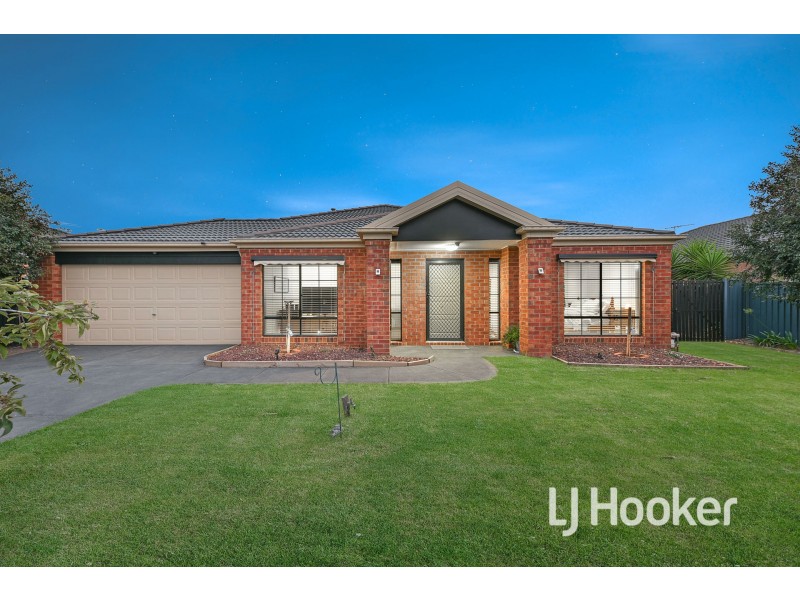 8 Eskdale Court, Pakenham VIC 3810