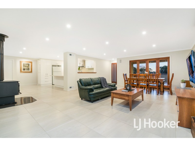 10 Beazley Road, Cardinia VIC 3978