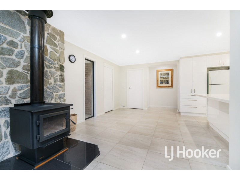 10 Beazley Road, Cardinia VIC 3978