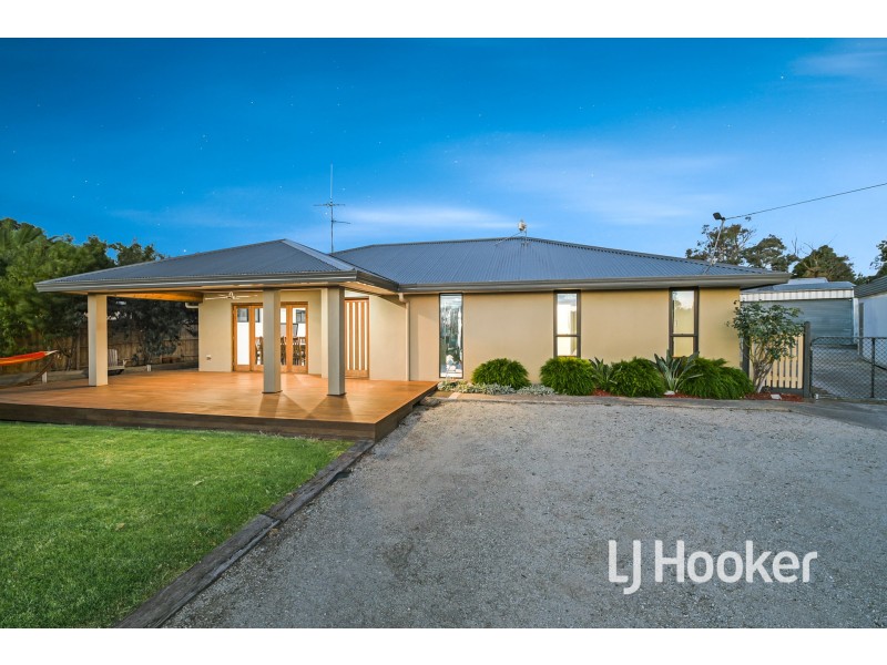 10 Beazley Road, Cardinia VIC 3978