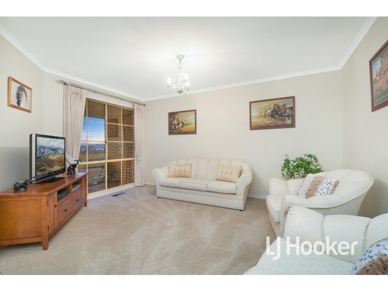 15 Kristina Court, Pakenham VIC 3810