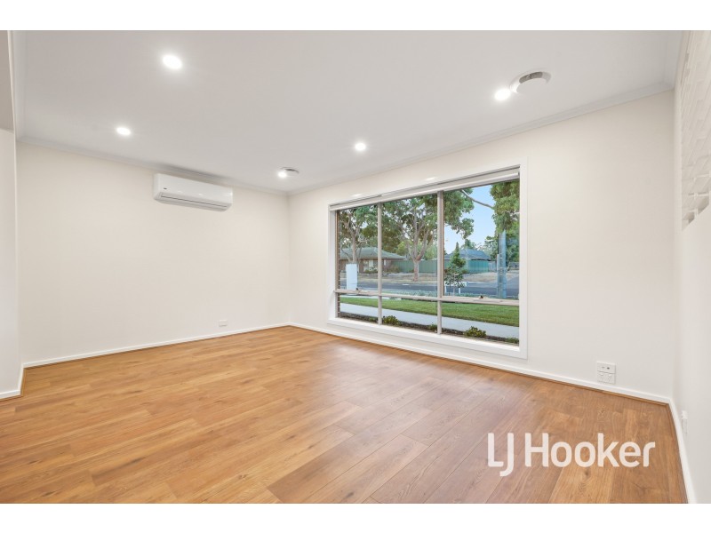 4/152 Duncan Drive, Pakenham VIC 3810