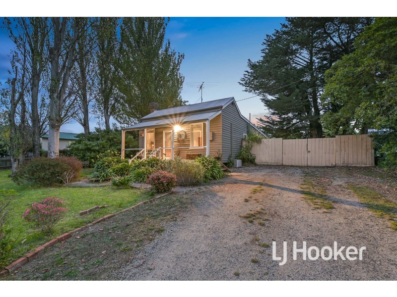 14 Nylander Road, Bunyip VIC 3815