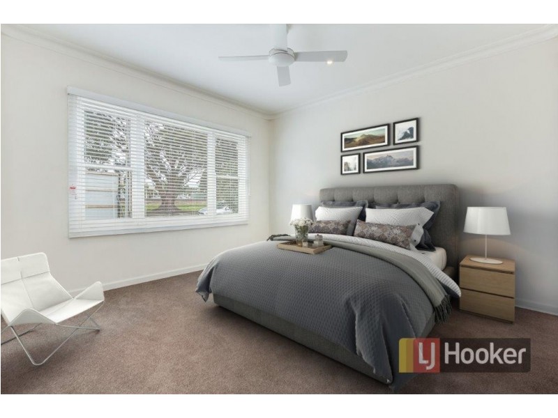 1/27 Henty Street, Pakenham VIC 3810