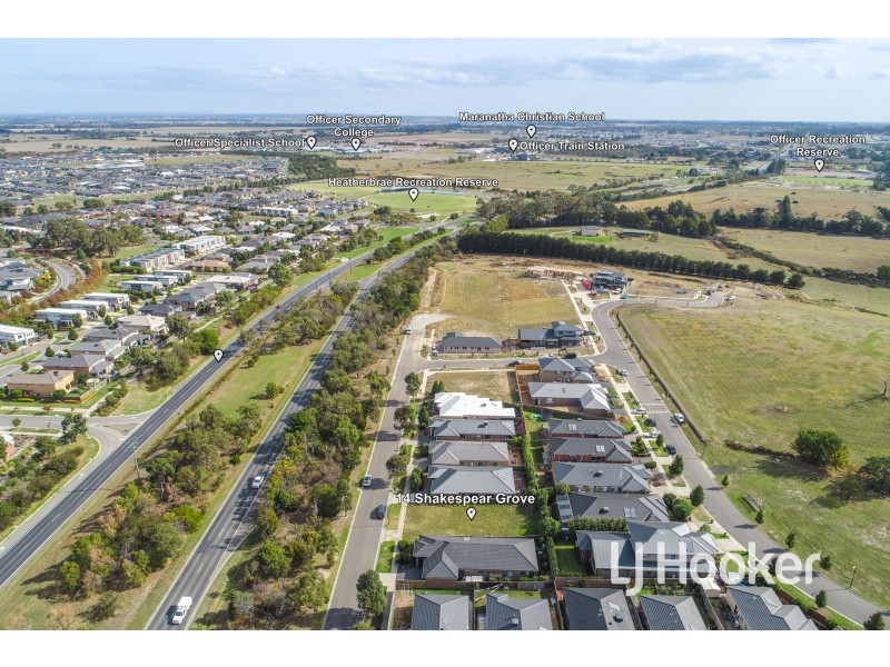 14 Shakespeare Grove, Officer VIC 3809