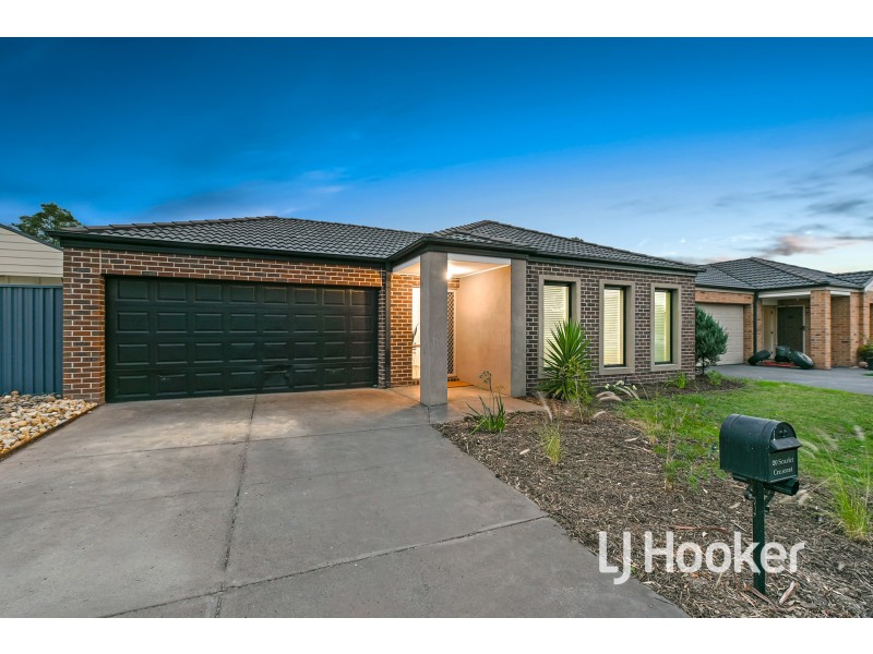 20 Scarlet Crescent, Pakenham VIC 3810