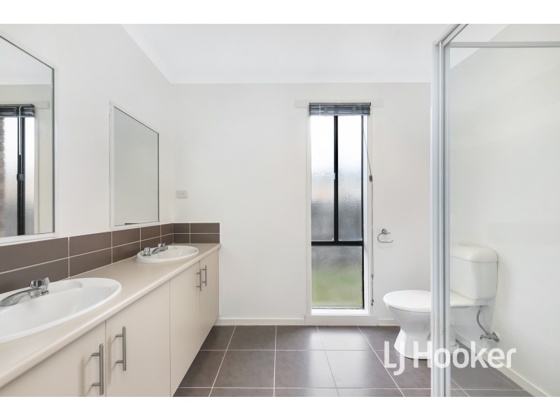 1 Spencer Place, Pakenham VIC 3810