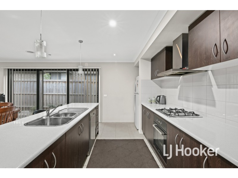 37 Verdant Avenue, Officer VIC 3809