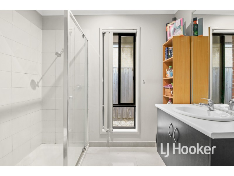 37 Verdant Avenue, Officer VIC 3809