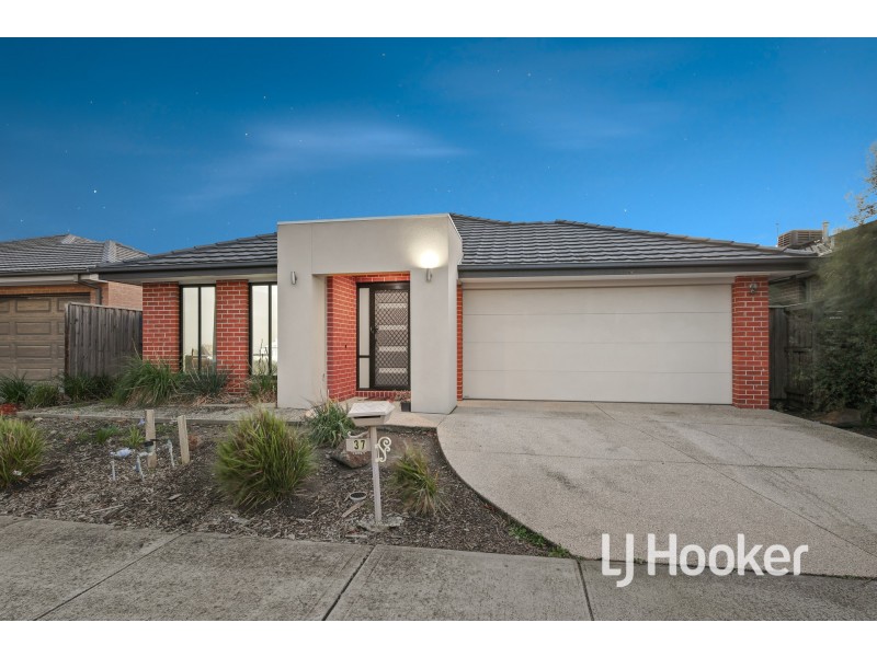 37 Verdant Avenue, Officer VIC 3809