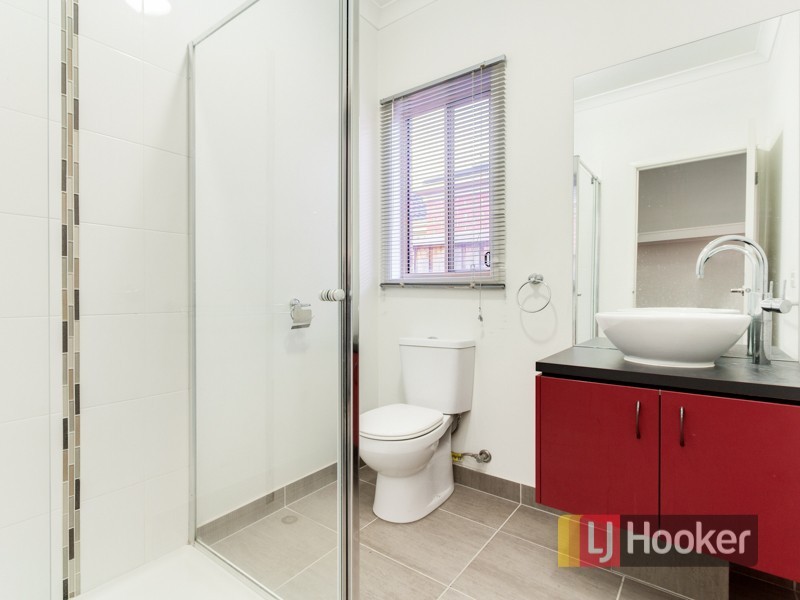 10 Ramel Way, Pakenham VIC 3810