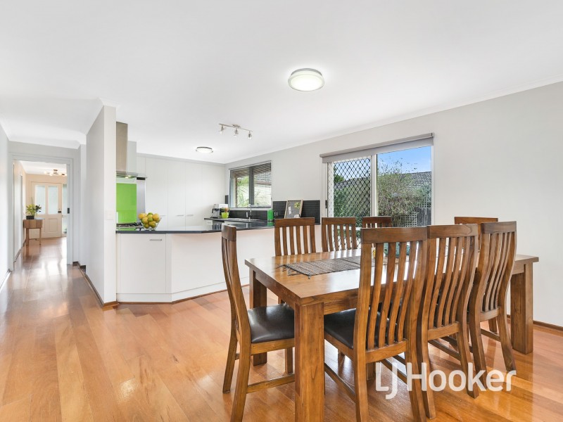 5 Andrew Court, Pakenham VIC 3810
