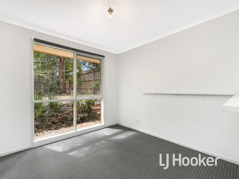 5 Andrew Court, Pakenham VIC 3810