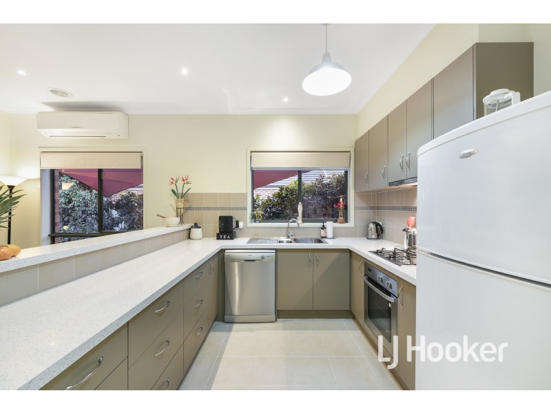 39 Murchison Link, Pakenham VIC 3810