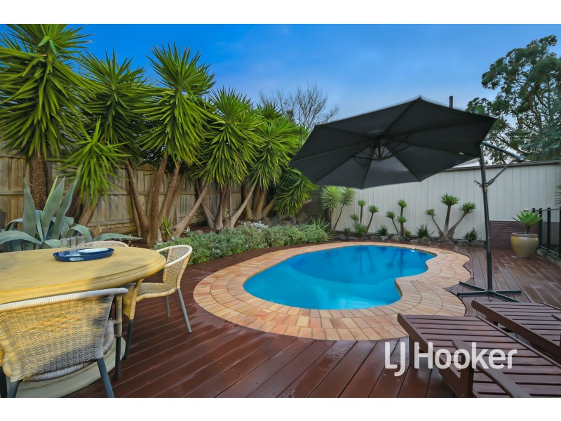 30 Thwaites Road, Pakenham VIC 3810