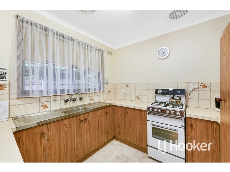 3/2 James Street, Pakenham VIC 3810