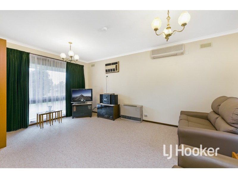 3/2 James Street, Pakenham VIC 3810