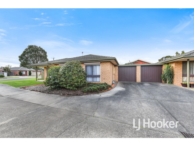 3/2 James Street, Pakenham VIC 3810