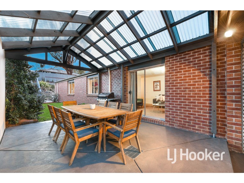 23 Tipperary Circuit, Pakenham VIC 3810