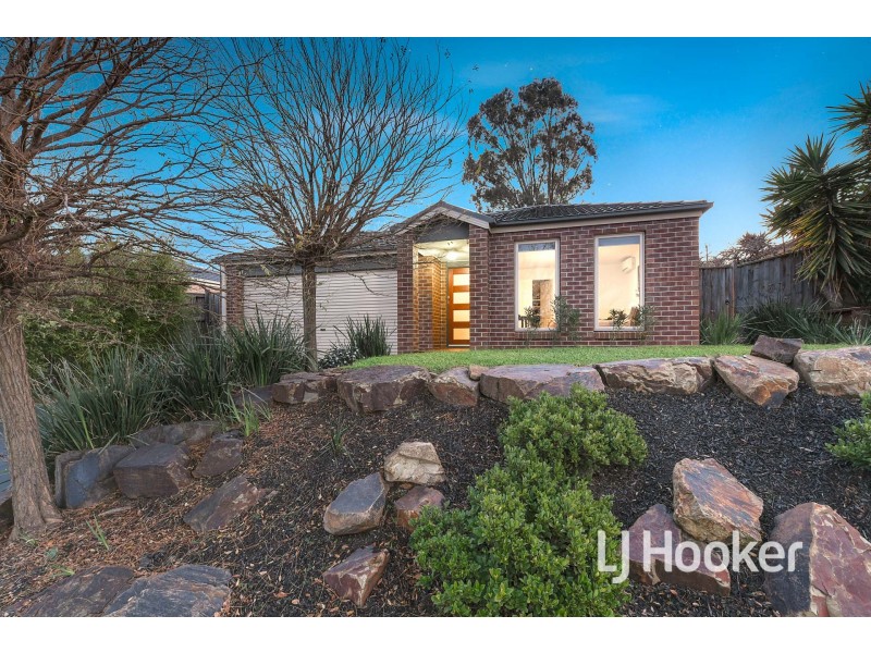 23 Tipperary Circuit, Pakenham VIC 3810