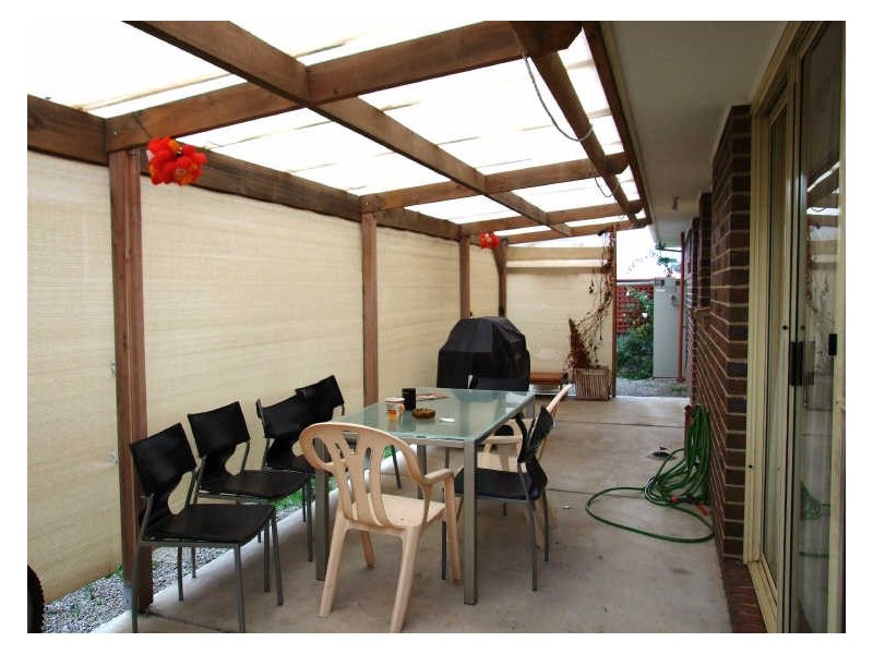 19 Dunbarton Drive, Pakenham VIC 3810