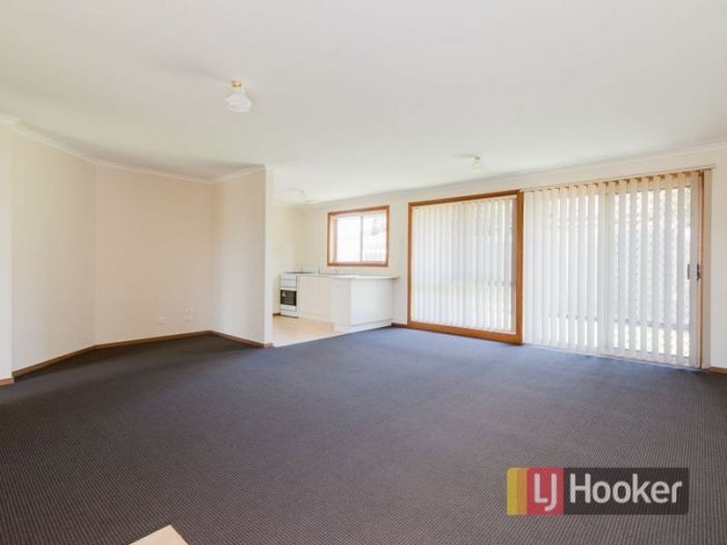 12B Kingston Avenue, Pakenham VIC 3810