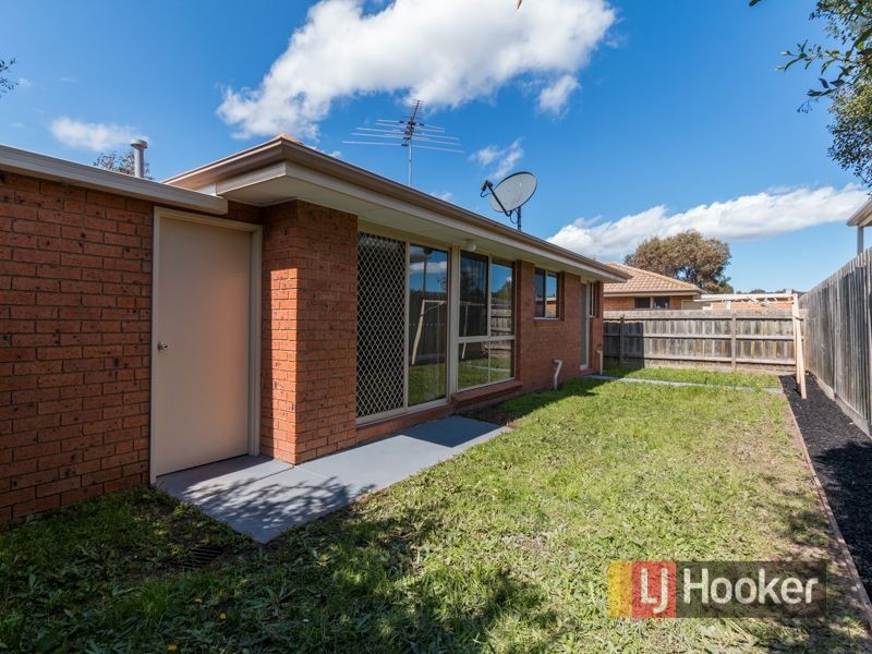 12B Kingston Avenue, Pakenham VIC 3810