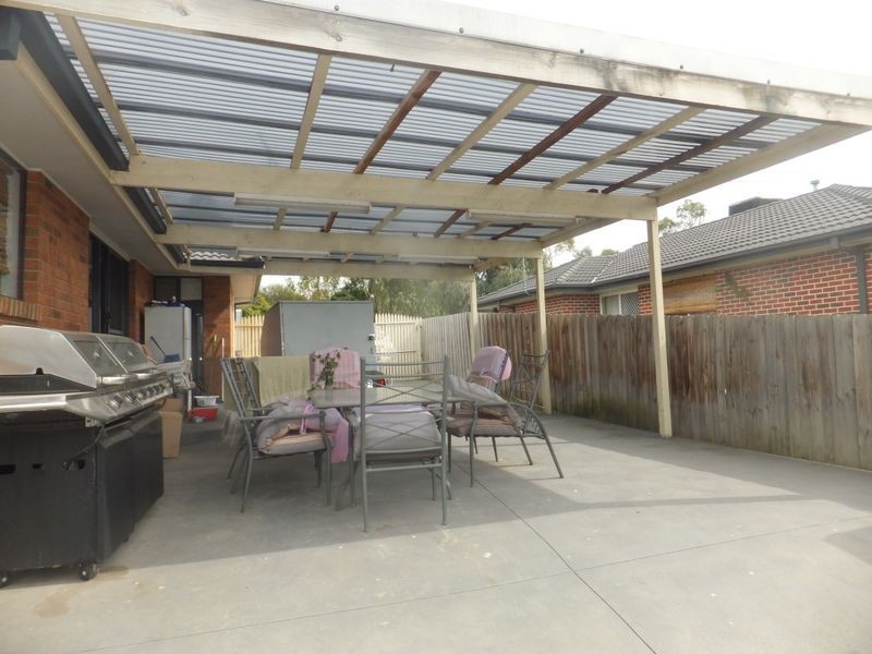 182 Racecourse Road North, Pakenham VIC 3810