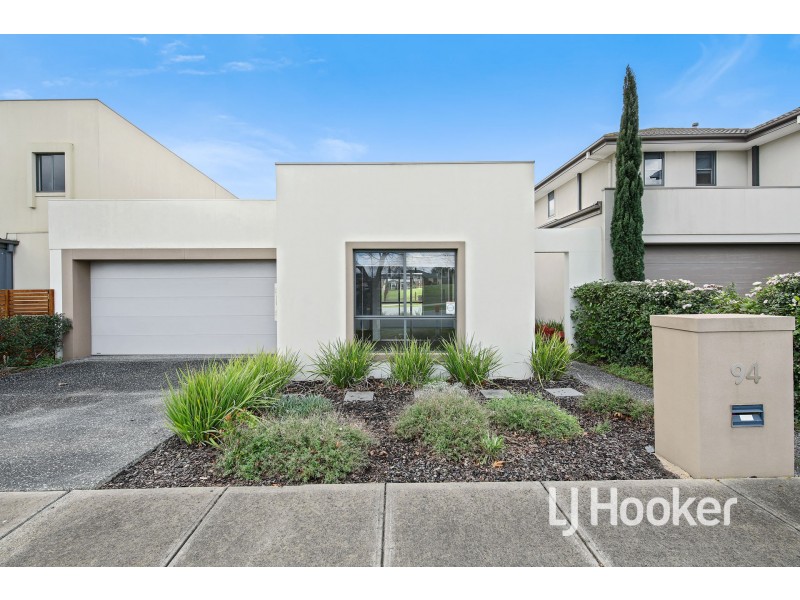 94 Meridian Circuit, Berwick VIC 3806