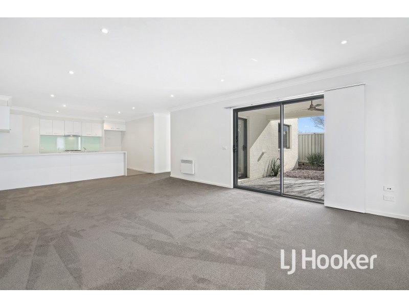 94 Meridian Circuit, Berwick VIC 3806