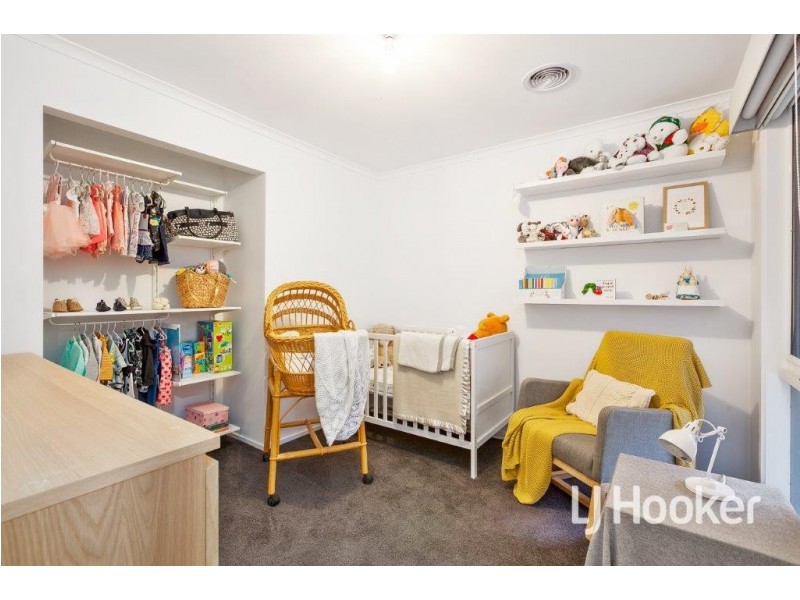 40 Parman Avenue, Pakenham VIC 3810