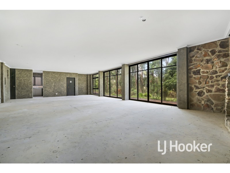 250 Harvie Road, Pakenham Upper VIC 3810